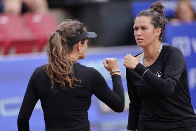 BASTAD, SWEDEN 20250712 Miriam Skoch right and Jesika Maleckova Czech Republic, in Saturdays final of the womens doubles at the Nordea Open tennis tournament in Bastad BASTAD SWEDEN x9200x  Copyright: xBjörnxLarssonxRosvall TTx NORDEA OPEN 2025
