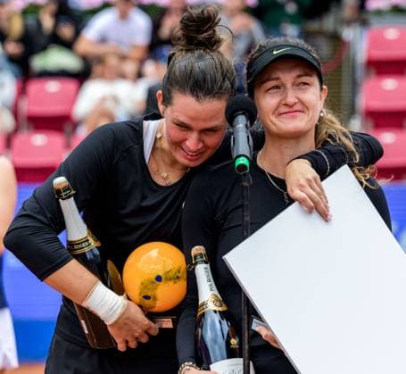 250712 Jesika Maleckova of Czech Republic celebrates after the double final of Nordea Open on July 12, 2025 in Bastad Photo Mathilda Schuler BILDBYRAN kod MA MA0844 tennis wta 125 nordea open dubbelfinal dam bbeng jubel  Copyright: MATHILDAxSCHULER BB250712MA036