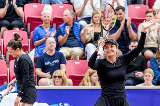 250712 Jesika Maleckova of Czech Republic celebrates after the double final of Nordea Open on July 12, 2025 in Bastad Photo Mathilda Schuler BILDBYRAN kod MA MA0844 tennis wta 125 nordea open dubbelfinal dam bbeng jubel  Copyright: MATHILDAxSCHULER BB250712MA038