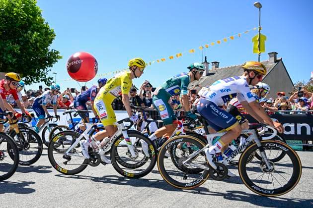 Tour de France 2025 Stage 8 LAVAL ESPACE MAYENNE, FRANCE - JULY 12 : Evenepoel Remco (BEL) of Soudal - Quick Step, Milan Jonathan (BEL) of Lidl - Trek, Pogacar Tadej (SLO) of UAE Team Emirates - XRG at the start of the race during stage 8 of the 112th edition of Tour de France an UCI World Tour 2.UWT cycling road race stage for Men Elite of 174 km with start in Saint-Meen-le-Grand and finish in Laval Espace Mayenne on July 12, 2025 in Laval Espace Mayenne, France, 12 07 2025 ( Motordriver Kenny Verfaillie - Laval Espace Mayenne France  Copyright: xJanxDexMeuleneirx
