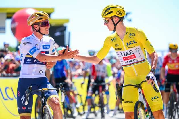 Tour de France 2025 Stage 8 LAVAL ESPACE MAYENNE, FRANCE - JULY 12 : Pogacar Tadej (SLO) of UAE Team Emirates - XRG, Evenepoel Remco (BEL) of Soudal - Quick Step at the start line during stage 8 of the 112th edition of Tour de France an UCI World Tour 2.UWT cycling road race stage for Men Elite of 174 km with start in Saint-Meen-le-Grand and finish in Laval Espace Mayenne on July 12, 2025 in Laval Espace Mayenne, France, 12 07 2025 ( Motordriver Kenny Verfaillie - Laval Espace Mayenne France  Copyright: xVincentxKalutx