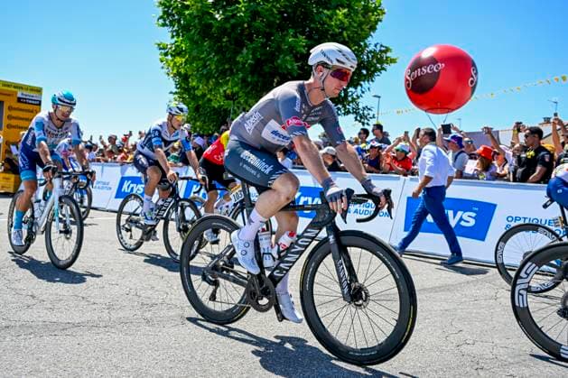 Tour de France 2025 Stage 8 LAVAL ESPACE MAYENNE, FRANCE - JULY 12 : Groves Kaden (AUS) of Alpecin - Deceuninck at the start of the race during stage 8 of the 112th edition of Tour de France an UCI World Tour 2.UWT cycling road race stage for Men Elite of 174 km with start in Saint-Meen-le-Grand and finish in Laval Espace Mayenne on July 12, 2025 in Laval Espace Mayenne, France, 12 07 2025 ( Motordriver Kenny Verfaillie - Laval Espace Mayenne France  Copyright: xJanxDexMeuleneirx