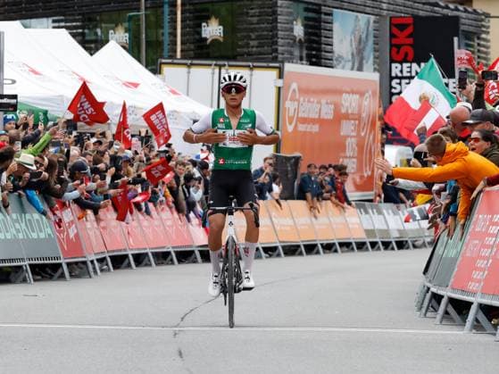 CYCLING - Tour of Austria 2025 KUEHTAI,AUSTRIA,12.JUL.25 - CYCLING - Tour of Austria, stage 3, Innsbruck - Kuehtai. Image shows the rejoicing of Isaac del Toro (MEX UAE TEAM EMIRATES XRG).  GEPAxpictures xMichaelxKristen