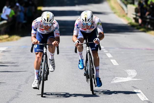 Tour de France 2025 Stage 8 LAVAL ESPACE MAYENNE, FRANCE - JULY 12 : Burgaudeau Mathieu (FRA) of TotalEnergies, Vercouillie Victor (BEL) of Team Flanders - Baloise in the escape pack during stage 8 of the 112th edition of Tour de France an UCI World Tour 2.UWT cycling road race stage for Men Elite of 174 km with start in Saint-Meen-le-Grand and finish in Laval Espace Mayenne on July 12, 2025 in Laval Espace Mayenne, France, 12 07 2025 ( Motordriver Kenny Verfaillie - Laval Espace Mayenne France  Copyright: xPetexGodingx
