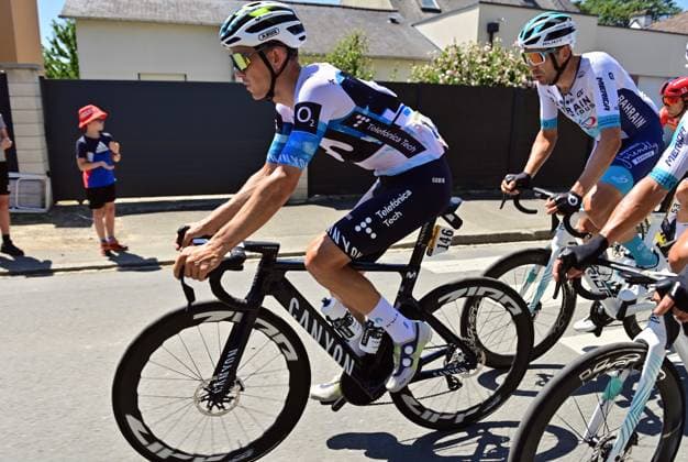 Austrian Gregor Muhlberger of Movistar Team pictured in action during stage eight of the 2025 Tour de France cycling, from Saint-Meen-le-Grand to Laval Espace Mayenne (174 km), on Saturday 12 July 2025 in France. The 112th edition of the Tour de France starts on Saturday 5 July in Lille, France, and will finish in Paris, France on the 27th of July. POOLxxPOOLxPETExGODING  x128974505x