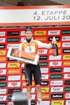 CYCLING - Tour of Austria 2025 KUEHTAI,AUSTRIA,12.JUL.25 - CYCLING - Tour of Austria, stage 3, Innsbruck - Kuehtai. Image shows Felix Grossschartner (AUT UAE TEAM EMIRATES XRG). keywords: award ceremony.  GEPAxpictures xMichaelxKristen