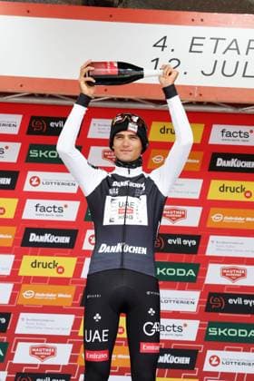 CYCLING - Tour of Austria 2025 KUEHTAI,AUSTRIA,12.JUL.25 - CYCLING - Tour of Austria, stage 3, Innsbruck - Kuehtai. Image shows Isaac del Toro (MEX UAE TEAM EMIRATES XRG). keywords: award ceremony.  GEPAxpictures xMichaelxKristen