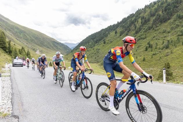 CYCLING - Tour of Austria 2025 KUEHTAI,AUSTRIA,12.JUL.25 - CYCLING - Tour of Austria, stage 3, Innsbruck - Kuehtai. Image shows the peloton.  GEPAxpictures xMichaelxKristen