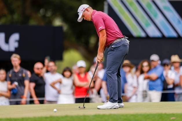 LIV Golf Andalucia - Day Two Caleb Surratt of Legion XIII plays a shot on day two of LIV Golf Andalucia at Valderrama in Cadiz, Spain, on July 12, 2025. Sotogrande Cadiz Spain  Copyright: xDAXxImagesx originalFilename:daximages-livgolfa250712_np4E0.jpg