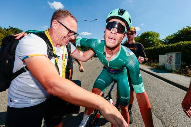 Tour de France 2025 Stage 8 LAVAL ESPACE MAYENNE, FRANCE - JULY 12 : Milan Jonathan (BEL) of Lidl - Trek celebrating his victory during stage 8 of the 112th edition of Tour de France an UCI World Tour 2.UWT cycling road race stage for Men Elite of 174 km with start in Saint-Meen-le-Grand and finish in Laval Espace Mayenne on July 12, 2025 in Laval Espace Mayenne, France, 12 07 2025 ( Motordriver Kenny Verfaillie - Laval Espace Mayenne France  Copyright: xLucaxBettinix