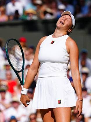 Amanda Anisimova reacts during the Ladies Singles Final Wimbledon Tennis Championships, Day 13, The All England Lawn Tennis and Croquet Club, London, UK - 12 Jul 2025London The All England Lawn Tennis and United Kingdom  Copyright: xJavierxGarcia Shutterstockx 15392293bm