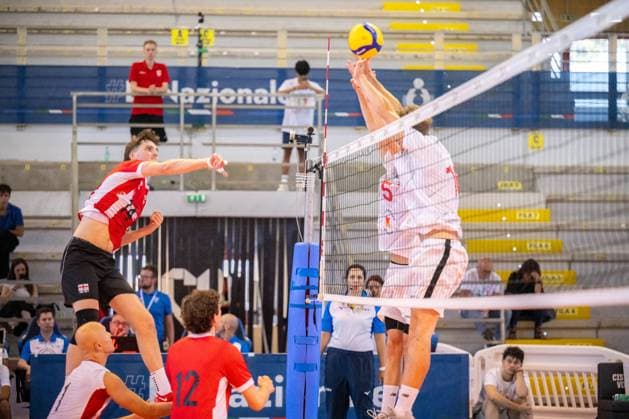 STURLAND Joshua during the challenge between the national teams of Denmark and England, valid for the qualification for the European CEV U22 2026 during Men s U22 European Championship, EM, Europameisterschaft Qualification Tournament - Denmark vs England, Events in Cisterna Latina, Italy, July 12 2025  Copyright: xClaudioxEnea IPAxSportx xipa-agency.netx xx IPA_60308490 IPA_Agency_IPA60308490