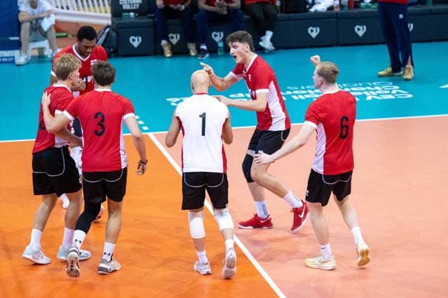 VOLLEY - Evento - Men s U22 European Championship, EM, Europameisterschaft Qualification Tournament - Denmark vs England The team of England, during the challenge between the national teams of Denmark and England, valid for the qualification for the European CEV U22 2026 during Men s U22 European Championship Qualification Tournament - Denmark vs England, Events in Cisterna Latina, Italy, July 12 2025 Cisterna Latina Italy  Copyright: xIPAxSport ABACAx