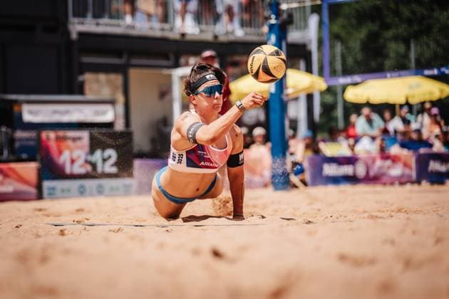 Beach Volleyball Women Allianz German Beach Tour 2025 Tourstop Munich 12 07 2025 Anna Lena Grüne jumps to the ball Munich Central University Sports Munich Bavaria Germany