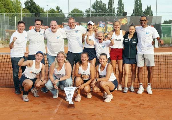 12 07 25 TEC Waldau TK BW Aachen Germany, Stuttgart, 12 07 2025, Tennis, Womens Bundesliga, TEC Waldau TK BW Aachen Jubel TK BW Aachen Sieg Gewinn Deutsche Meisterschaft