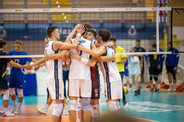 VOLLEY - Evento - Men s U22 European Championship, EM, Europameisterschaft Qualification Tournament - Italy vs Ukraine The team of Italy, during the challenge between the national teams of Ukraine and Italy, valid for the qualification for the European CEV U22 2026 during Men s U22 European Championship Qualification Tournament - Italy vs Ukraine, Events in Cisterna Latina, Italy, July 12 2025 Cisterna Latina Italy  Copyright: xIPAxSport ABACAx