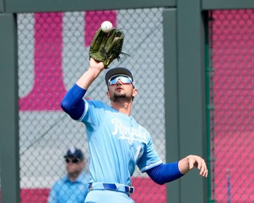 July 12, 2025:Kansas City Royals outfielder Jac Caglianone (14) makes a catch for the out against the Mets at Kauffman Stadium Kansas City, Missouri. CSM. Kansas City United States - ZUMAc04_ 20250712_zma_c04_105 Copyright: xJonxRobichaudx