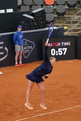 GER, Hamburg, xFSx, ATP250 Womens Tennis Tournament MSC Hamburg Ladies Open 2025, 13 07 2025 Valentina Steiner GER vs Renata Jamrichova SVK v l , Valentina Steiner GER makes a serve Copyright: HMBxMedia FernandoxSoares