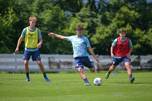 13 07 2025, Football, Season 2025 2026, 2 Bundesliga, Preparation, VfL Bochum summer training camp in Scheffau am Wilden Kaiser, Day 2, Mats Pannewig VfL Bochum 1848 , Alessandro Crimaldi VfL Bochum 1848 xRHR PHOTO YYx Copyright: RHR-FOTOx RHR-FOTO YY
