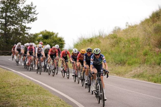The pack during the 8th stage of the Giro d™Italia Women, from ForlÃ¬ to Imola (Autodromo Enzo e Dino Ferrari), Italy Sunday, July 13, 2025. - cycling .  Copyright: xMarcoxAlpozzi LaPressex