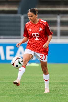 Test match Schalke 04 1 FC Köln 13 07 2025 Laura Feiersinger 1 FC Köln, 27 warming up before the test match Schalke 04 1 FC Köln Gelsenkirchen, Parkstadion on 13 07 2025 Copyright: xBEAUTIFULxSPORTS Freisenx
