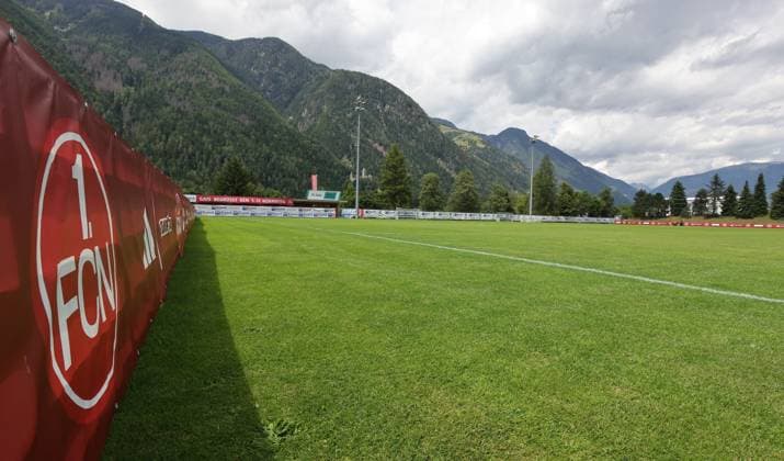 13 07 2025 Soccer 2 Soccer Bundesliga Season 2025 2026 1 FC Nürnberg FCN Club Training Camp Summer Summer Training Camp Gais Bruneck South Tyrol Zink DaMa xdaxmax Symbol Image Symbol Photo Feature Impression Sports Field Training Field Soccer Field Gais
