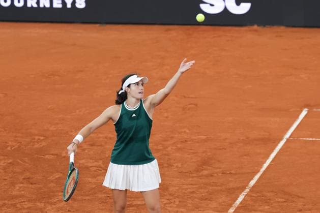GER, Hamburg, xFSx, ATP250 Womens Tennis Tournament Qualifying Round , MSC Hamburg Ladies Open 2025, 13 07 2025 Carlota Martinez Cirez ESP , Anna Petkovic GER v l , Carlota Martinez Cirez ESP play a forehand Copyright: HMBxMedia FernandoxSoares