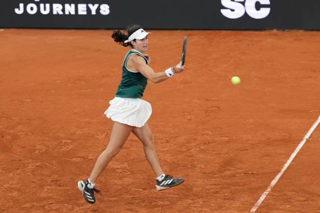 GER, Hamburg, xFSx, ATP250 Womens Tennis Tournament Qualifying Round , MSC Hamburg Ladies Open 2025, 13 07 2025 Carlota Martinez Cirez ESP , Anna Petkovic GER v l , Carlota Martinez Cirez ESP play a forehand Copyright: HMBxMedia FernandoxSoares