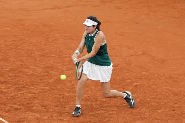 GER, Hamburg, xFSx, ATP250 Womens Tennis Tournament Qualifying Round , MSC Hamburg Ladies Open 2025, 13 07 2025 Carlota Martinez Cirez ESP , Anna Petkovic GER v l , Carlota Martinez Cirez ESP plays a backhand Copyright: HMBxMedia FernandoxSoares