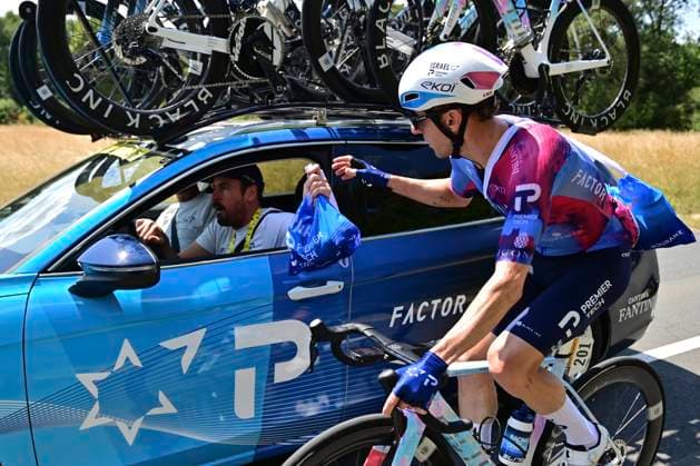 Tour de France 2025 Stage 9 CHATEAUROUX, FRANCE - JULY 13 : Woods Michael (CAN) of Israel - Premier Tech during stage 9 of the 112th edition of Tour de France an UCI World Tour 2.UWT cycling road race stage for Men Elite of 170 km with start in Chinon and finish in Chateauroux on July 13, 2025 in Chateauroux, France, 13 07 2025 ( Motordriver Kenny Verfaillie - Chateauroux France  Copyright: xPetexGodingx