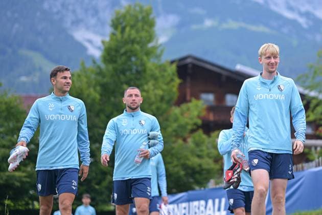 13 07 2025, Football, Season 2025 2026, 2 Bundesliga, Preparation, VfL Bochum summer training camp in Scheffau am Wilden Kaiser, Day 2, Romario Rösch VfL Bochum 1848 , Maximilian Wittek VfL Bochum 1848 , Colin Kleine Bekel VfL Bochum 1848 xRHR PHOTO YYx Copyright: RHR-FOTOx RHR-FOTO YY