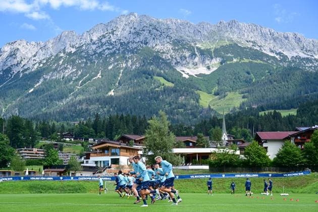 13 07 2025, Football, Season 2025 2026, 2 Bundesliga, Preparation, VfL Bochum summer training camp in Scheffau am Wilden Kaiser, Day 2, Warm-up, xRHR PHOTO YYx Copyright: RHR-FOTOx RHR-FOTO YY