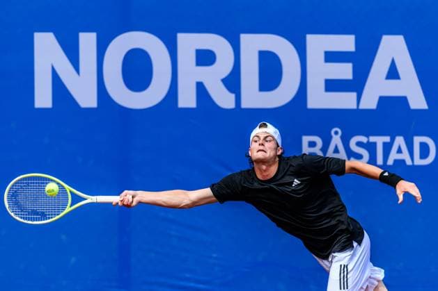 250713 Olle Wallin of Sweden during the qualifier tennis match at Nordea Open on July 13, 2025 in Bastad Photo Mathilda Schuler BILDBYRAN kod MA MA0845 tennis atp 250 nordea open bbeng kval sweden sverige  Copyright: MATHILDAxSCHULER BB250713MA020