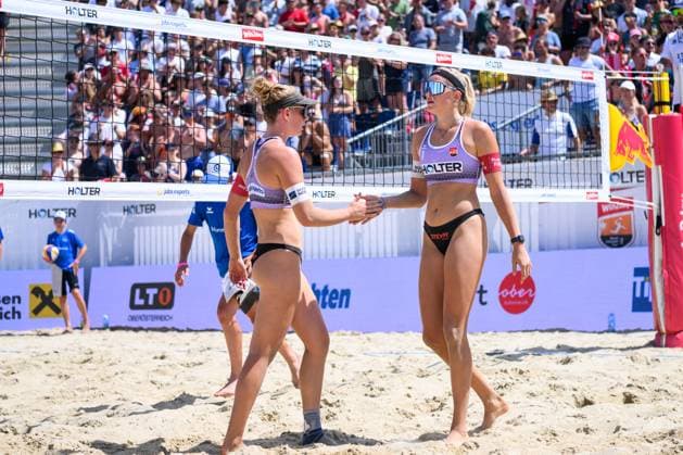 Beach volleyball, Beachvolleyball - Pro Beach Battle Masters SEEWALCHEN,AUSTRIA,13.JUL.25 - BEACH VOLLEYBALL - Beach Volleyball Tour PRO, Pro Beach Battle Masters Litzlberg. Image shows Lilli Hohenauer and Lia Berger (AUT).  GEPAxpictures xChristianxMoser