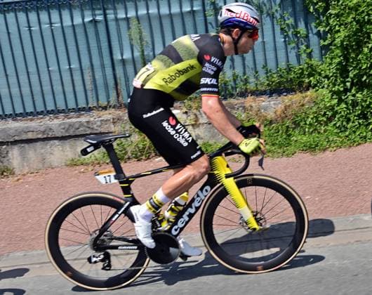 Belgian Wout van Aert of Team Visma-Lease a Bike pictured in action during stage nine of the 2025 Tour de France cycling, from Chinon to Chateauroux (170 km), on Sunday 13 July 2025 in France. The 112th edition of the Tour de France starts on Saturday 5 July in Lille, France, and will finish in Paris, France on the 27th of July. POOLxxPOOLxPETExGODING  x129075023x