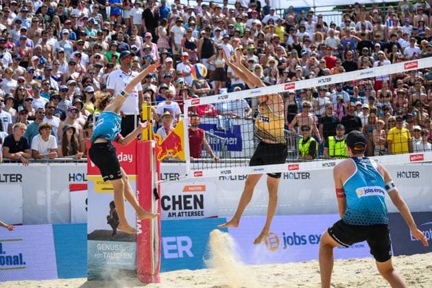 Beach volleyball, Beachvolleyball - Pro Beach Battle Masters SEEWALCHEN,AUSTRIA,13.JUL.25 - BEACH VOLLEYBALL - Beach Volleyball Tour PRO, Pro Beach Battle Masters Litzlberg. Image shows Tim Berger and Julian Hoerl (AUT).  GEPAxpictures xChristianxMoser