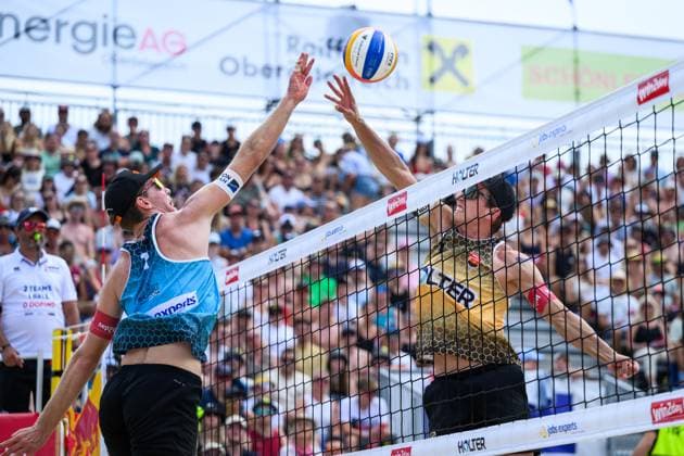 Beach volleyball, Beachvolleyball - Pro Beach Battle Masters SEEWALCHEN,AUSTRIA,13.JUL.25 - BEACH VOLLEYBALL - Beach Volleyball Tour PRO, Pro Beach Battle Masters Litzlberg. Image shows Timo Hammarberg and Julian Hoerl (AUT).  GEPAxpictures xChristianxMoser