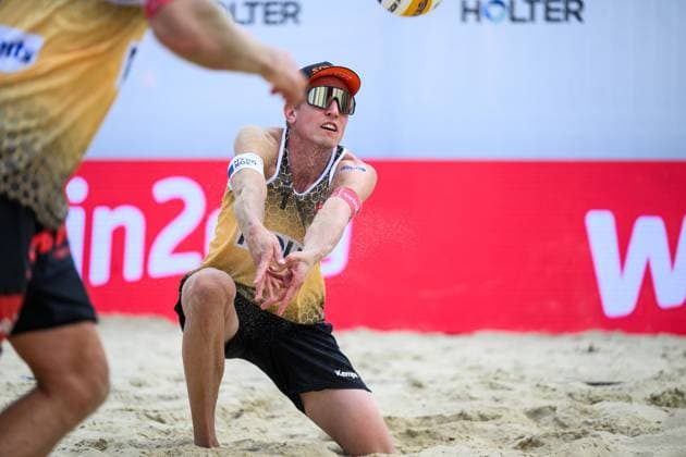 Beach volleyball, Beachvolleyball - Pro Beach Battle Masters SEEWALCHEN,AUSTRIA,13.JUL.25 - BEACH VOLLEYBALL - Beach Volleyball Tour PRO, Pro Beach Battle Masters Litzlberg. Image shows Julian Hoerl (AUT).  GEPAxpictures xChristianxMoser