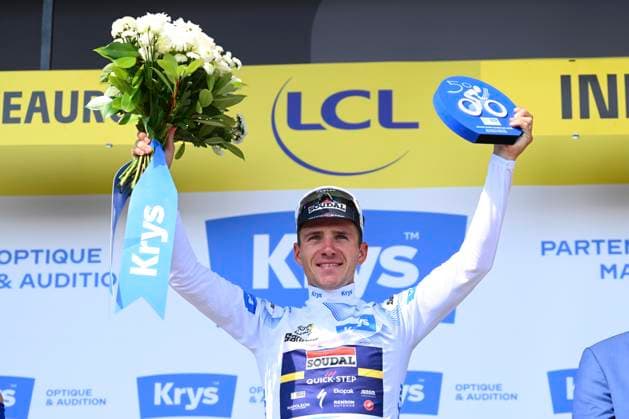 Tour de France 2025 Stage 9 CHATEAUROUX, FRANCE - JULY 13 : Evenepoel Remco (BEL) of Soudal Quick-Step pictured with the white jersey during the podium ceremony of stage 9 of the 112th edition of Tour de France an UCI World Tour 2.UWT cycling road race stage for Men Elite of 170 km with start in Chinon and finish in Chateauroux on July 13, 2025 in Chateauroux, France, 13 07 2025 ( Motordriver Kenny Verfaillie - Chateauroux France  Copyright: xVincentxKalutx