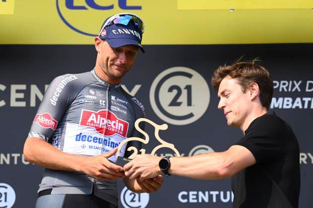 Tour de France 2025 Stage 9 CHATEAUROUX, FRANCE - JULY 13 : Rickaert Jonas (BEL) of Alpecin - Deceuninck pictured with the combativity prize during the podium ceremony of stage 9 of the 112th edition of Tour de France an UCI World Tour 2.UWT cycling road race stage for Men Elite of 170 km with start in Chinon and finish in Chateauroux on July 13, 2025 in Chateauroux, France, 13 07 2025 ( Motordriver Kenny Verfaillie - Chateauroux France  Copyright: xVincentxKalutx