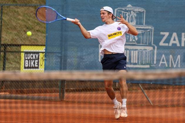 Tennis 2 Bundesliga Wiesbadener THC TLZ Espenhain 13 07 25, Welte, Milan GER WTHC ,