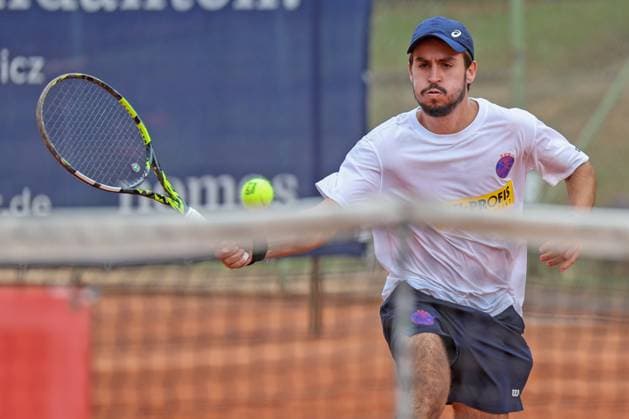 Tennis 2 Bundesliga Wiesbadener THC TLZ Espenhain 13 07 25, Zanellato, Nicolas BRA WTHC ,