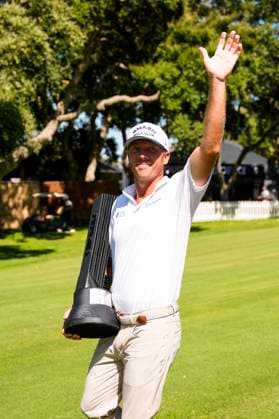 July 13, 2025, Cadiz, Cadiz, SPAIN: Talor Gooch of Smash team dad waves after winning during the final round of the LIV Golf Andalucia at Golf Club Royal of Valderrama on July 13, 2025 in Cadiz, Spain. Cadiz SPAIN - ZUMAa181 20250713_zaa_a181_010 Copyright: xJoaquinxCorcherox