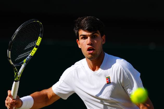 Carlos Alcaraz during the Gentlemen s Singles final Wimbledon Tennis Championships, Day 14, The All England Lawn Tennis and Croquet Club, London, UK - 13 Jul 2025London The All England Lawn Tennis and United Kingdom  Copyright: xJavierxGarcia Shutterstockx 15392297dp
