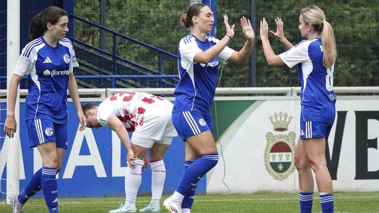 Womens soccer test match FC Schalke 04 blue against 1 FC Köln FOR EDITORIAL PURPOSES ONLY p FC player Lucy Karwatzki center is happy about her goal for 1 4 Germany NRW Gelsenkirchen on Sunday, 13 07 2025 in the womens soccer test match FC Schalke 04 blue against 1 FC Köln at the Parkstadion in Gelsenkirchen Copyright MichaelxKorte Copyright: MichaelxKorte doc81hosi58rte18y8gfx0 ,EDITORIAL USE ONLY Copyright: MichaelxKorte