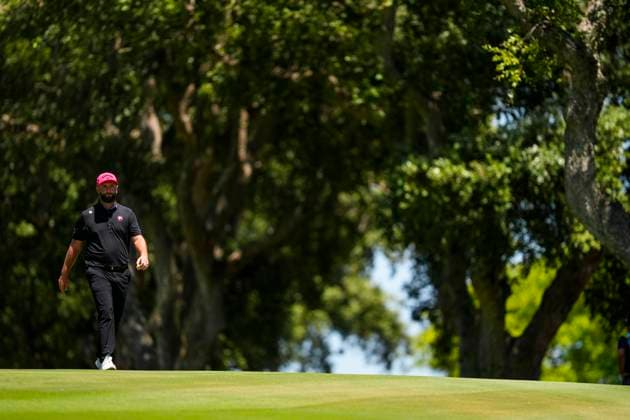 July 13, 2025, Cadiz, Cadiz, SPAIN: Jon Rahm of Legion XIII team look on during the final round of the LIV Golf Andalucia at Golf Club Royal of Valderrama on July 13, 2025 in Cadiz, Spain. Cadiz SPAIN - ZUMAa181 20250713_zaa_a181_020 Copyright: xJoaquinxCorcherox