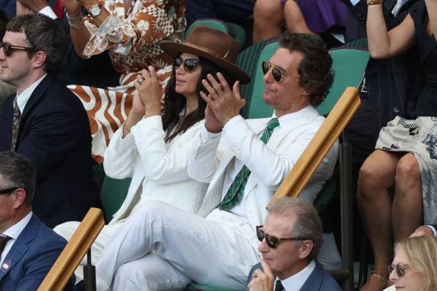 July 13, 2025, London, Celestynow, United Kingdom: MATTHEW MCCONAUGHEY and his wife CAMILA ALVES during the match between Jannik Sinner of Italy and Carlos Alcaraz of Spain in the menÃ¢â‚¬â ¢s final of the Championships 2025 at Wimbledon AELTC in London. London United Kingdom - ZUMAc278 20250713_zsp_c278_058 Copyright: xMarcinxCholewinskix