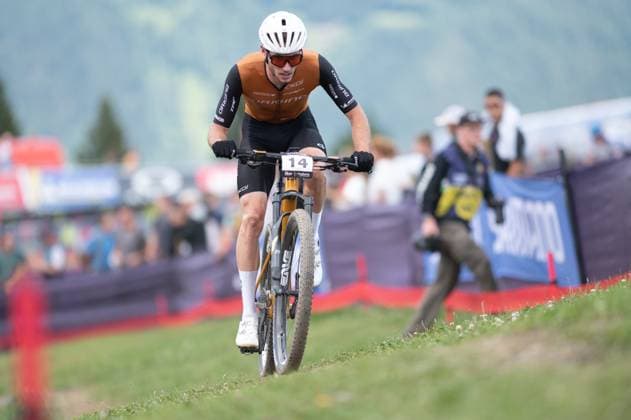 UCI Mountain Bike World Cup Andorra Mathis Azzaro from France, representing the team Origine Racing Division, competes in the Men s Elite Cross-Country Short Track during the UCI Mountain Bike World Cup Andorra 2025 in Pal Arinsal, Andorra, on July 13, 2025. Pal La Massana Andorra  Copyright: xMartinxSilvaxCosentinox originalFilename:silvacosentino-mathisaz250713_npHPn.jpg