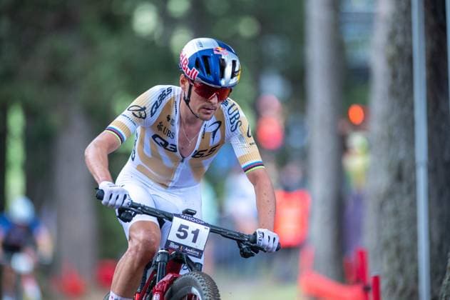 UCI Mountain Bike World Cup Andorra Thomas Pidcock from the United Kingdom competes in the Men s Elite Cross-Country Short Track during the UCI Mountain Bike World Cup in Pal Arinsal, Andorra, on July 13, 2025. Pal La Massana Andorra  Copyright: xMartinxSilvaxCosentinox originalFilename:silvacosentino-thomaspi250713_npmPj.jpg