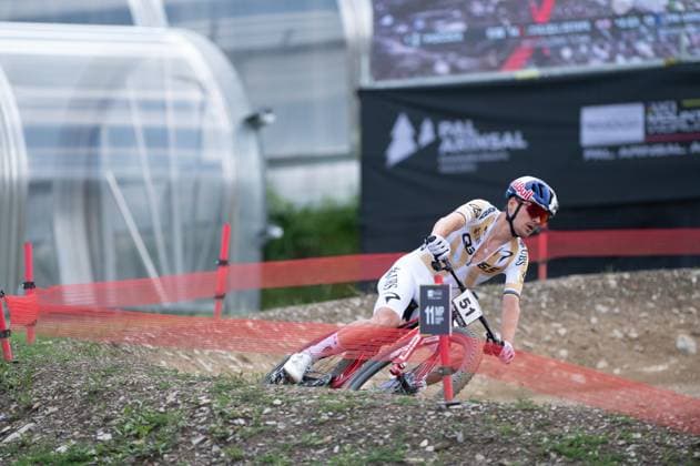 UCI Mountain Bike World Cup Andorra Thomas Pidcock from the United Kingdom competes in the Men s Elite Cross-Country Short Track during the UCI Mountain Bike World Cup Andorra 2025 in Pal Arinsal, Andorra, on July 13, 2025. Pal La Massana Andorra  Copyright: xMartinxSilvaxCosentinox originalFilename:silvacosentino-thomaspi250713_npULT.jpg